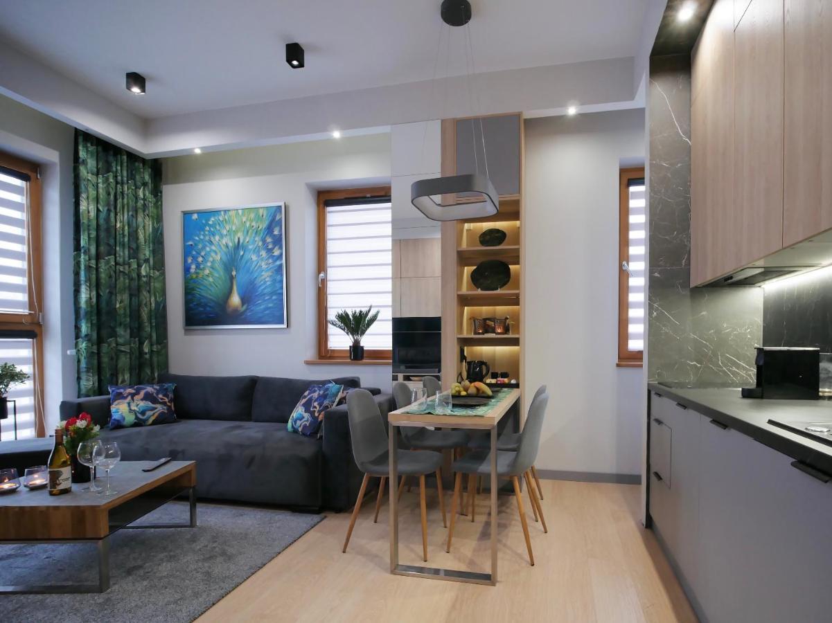 4Uapart-Apartment Suite Platan Tower Paradiso Свиноуйсьце Экстерьер фото